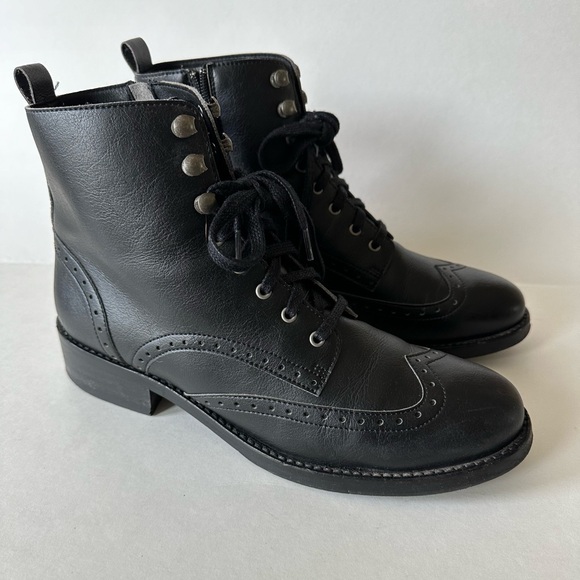 Nocovas Women's chukka Boots In Black - Picture 2 of 6